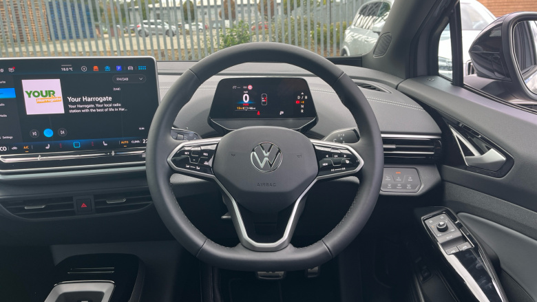 Volkswagen ID.4 210kW Black Edition Pro 77kWh 5dr Auto Electric Estate